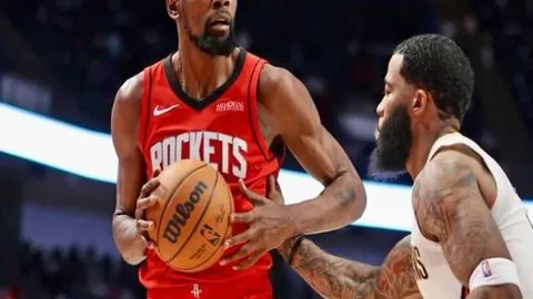 佛罗伦萨与德赫亚续约至明年，薪资翻番，球员对现状心满意足